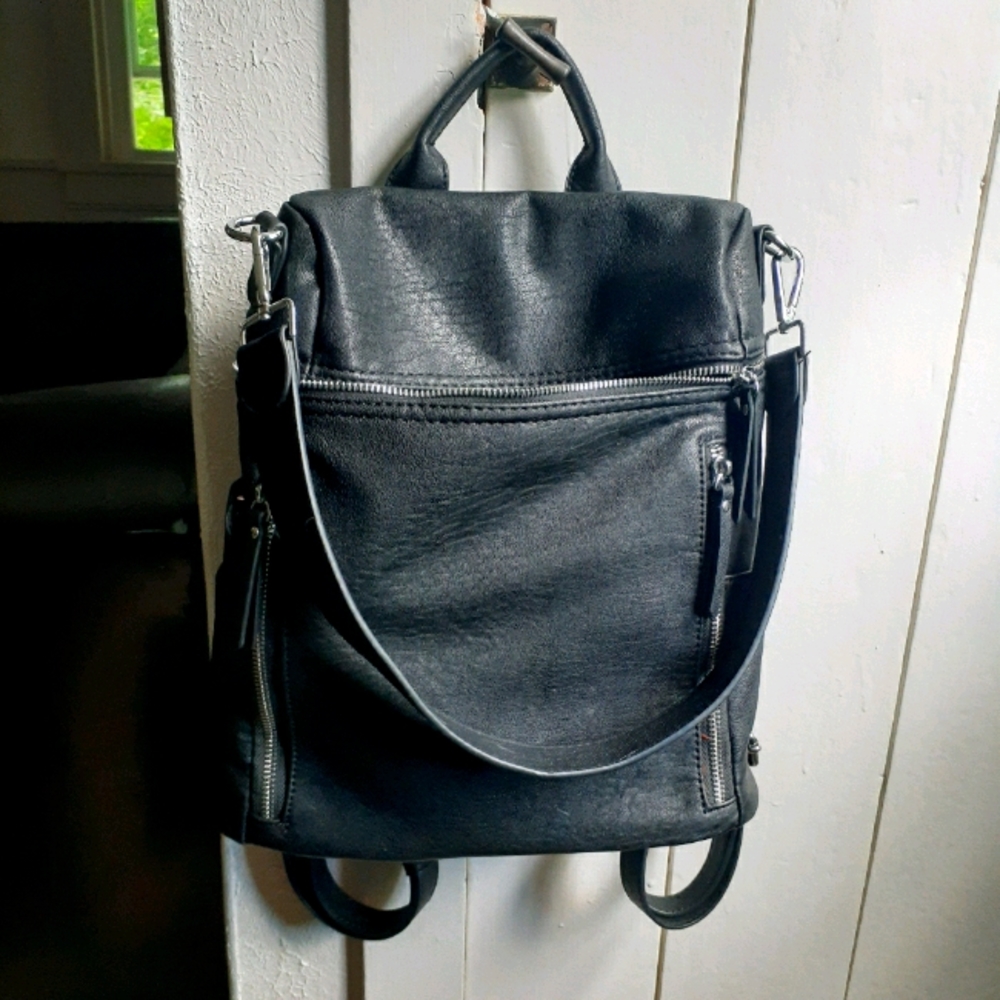 CUTE Black Backpack Bag